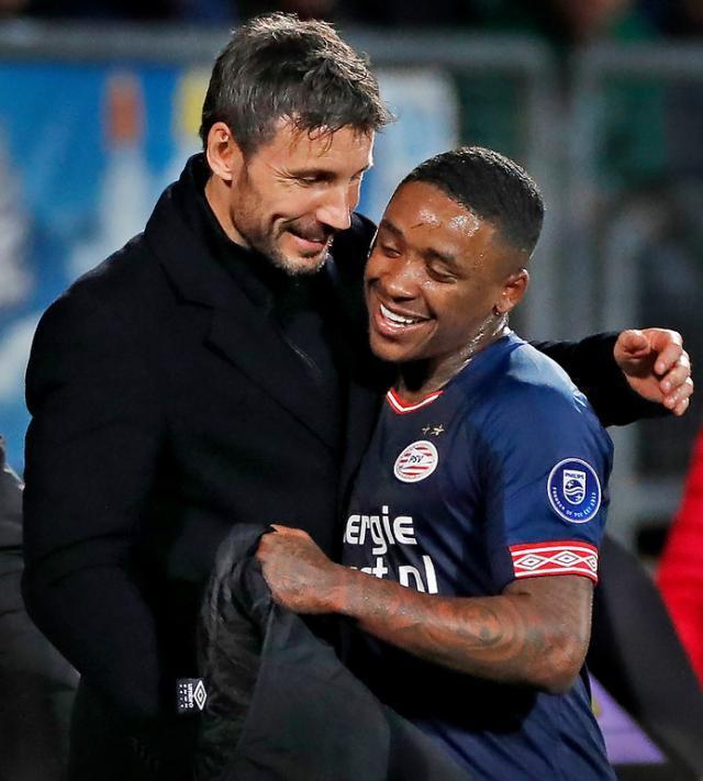 这暴露出俱 这暴露出俱